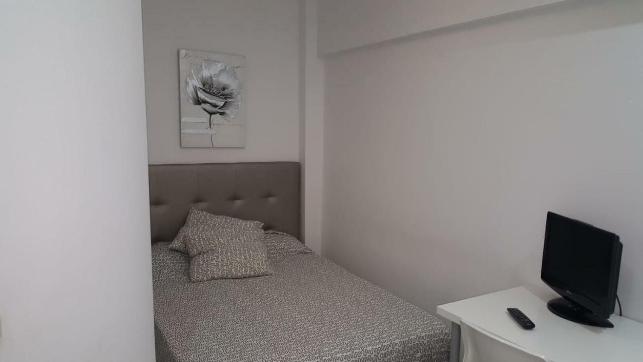 Duplex Centro Apartment Cadiz Exterior photo